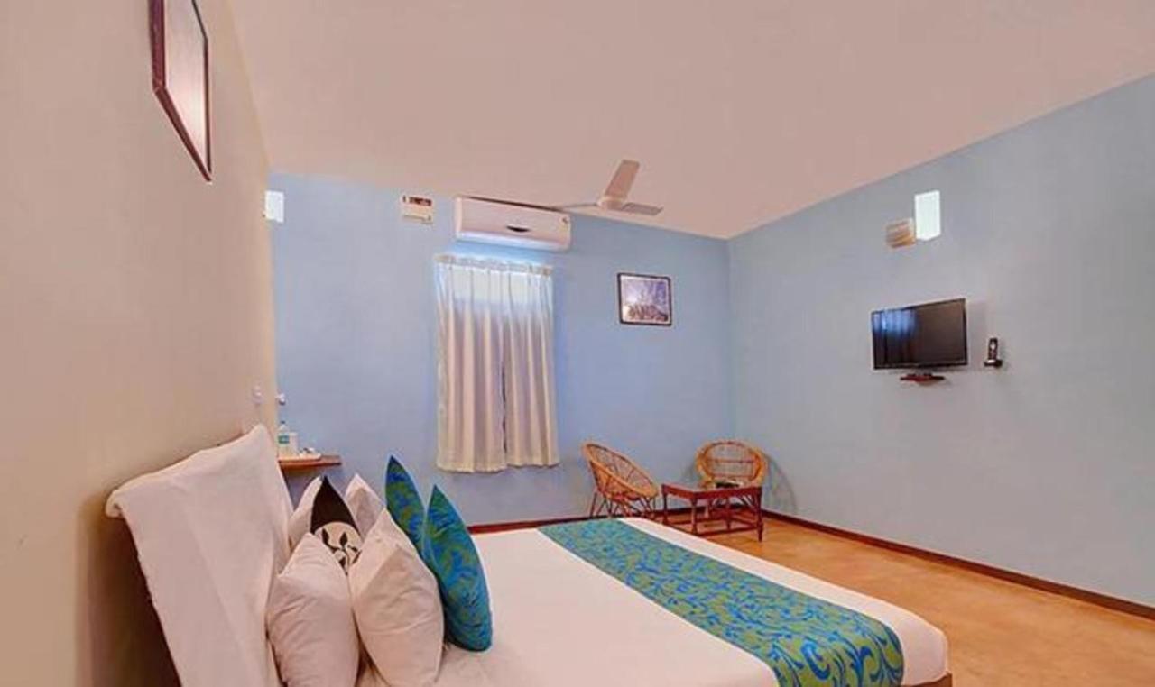Fabhotel Les Boganveillea Auroville Exterior photo